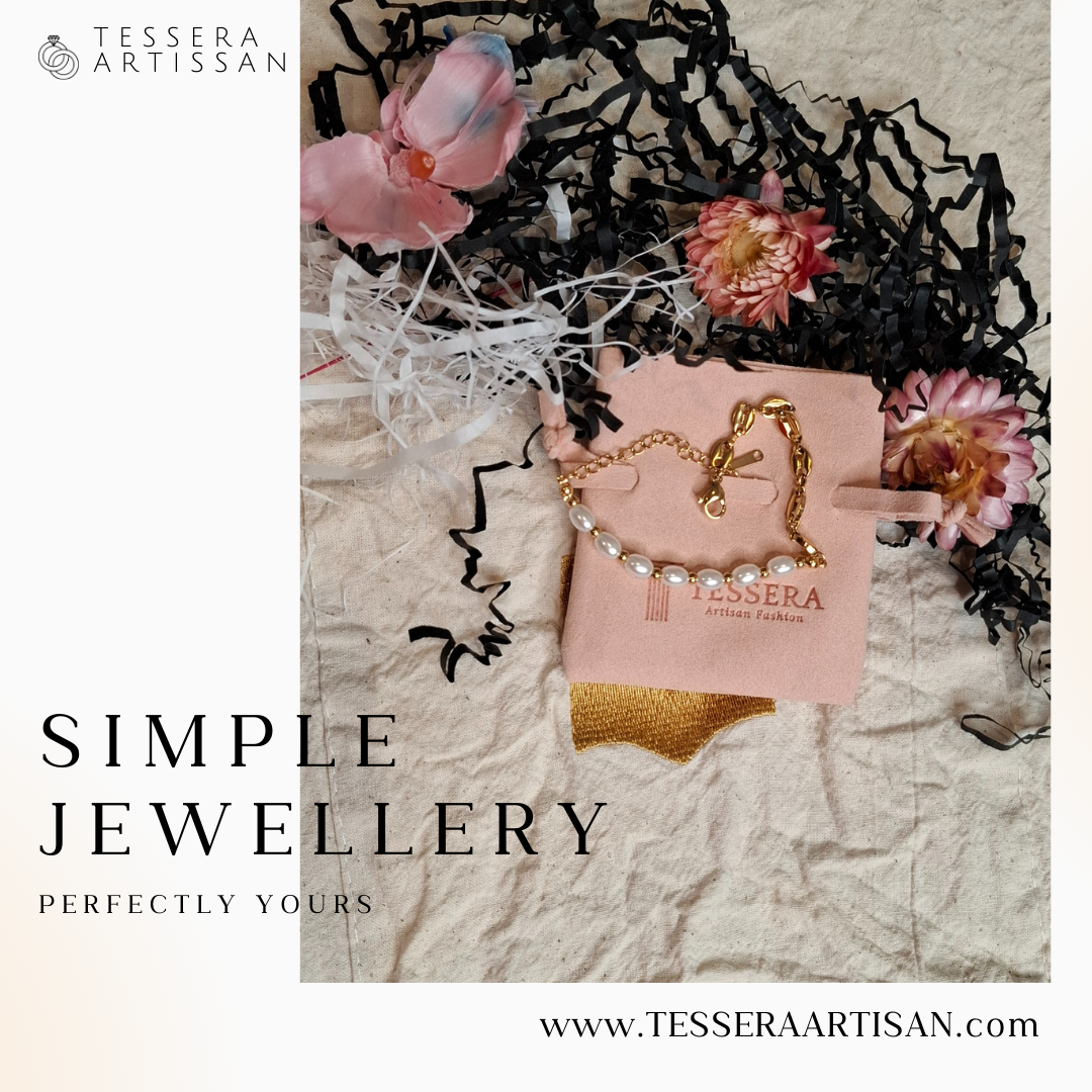 Pink Sac - Surprise Jewellery