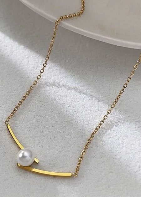 Pearl Smile Necklace